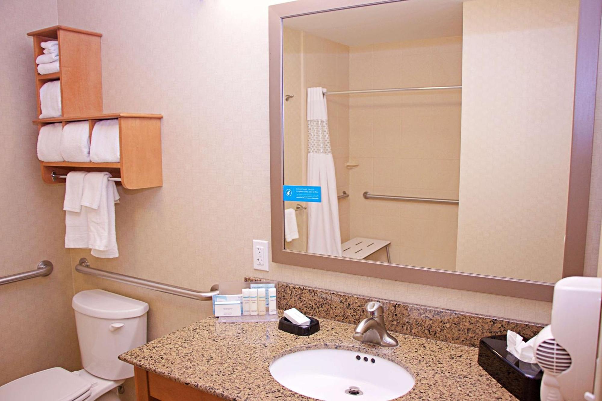 Hampton Inn Sidney Eksteriør billede