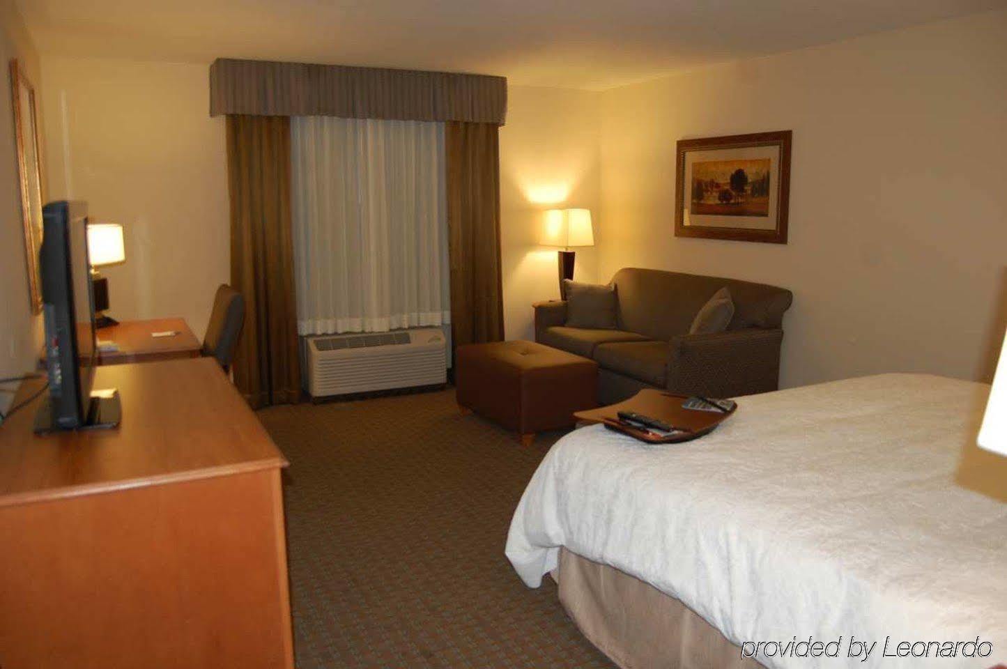 Hampton Inn Sidney Eksteriør billede